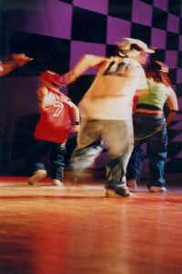 Giovani, murales ed Hip Hop 8.jpg (59894 byte)